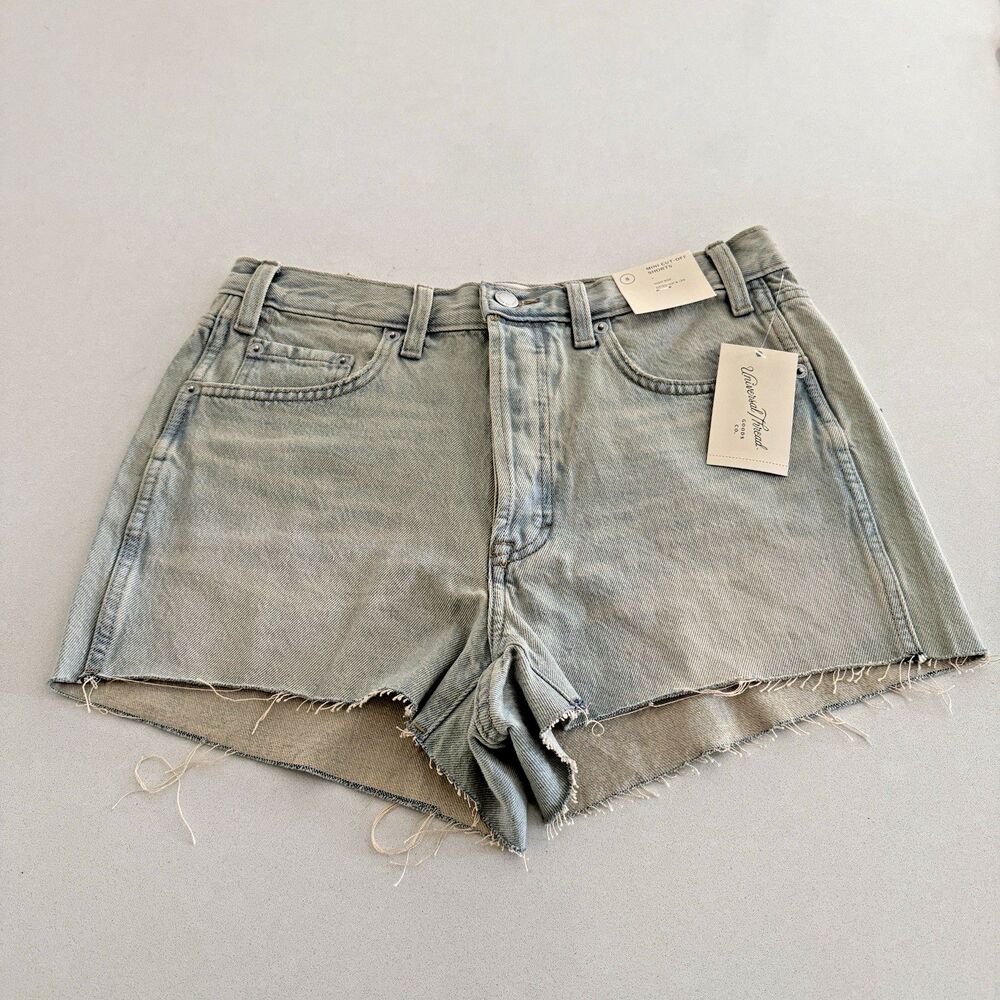 Universal Thread High Rise Mini Shorts Denim Summer Light Wash Size 8 NWT